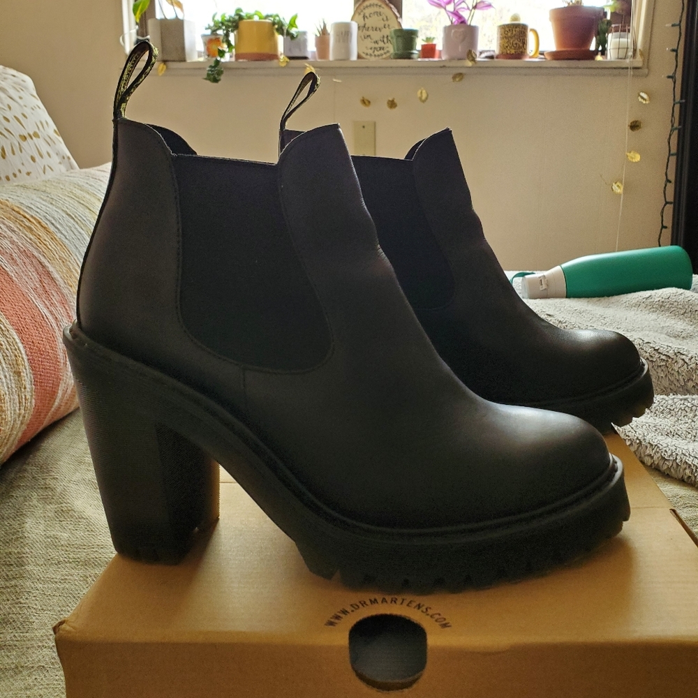 Dr. Marten's Hurston boots